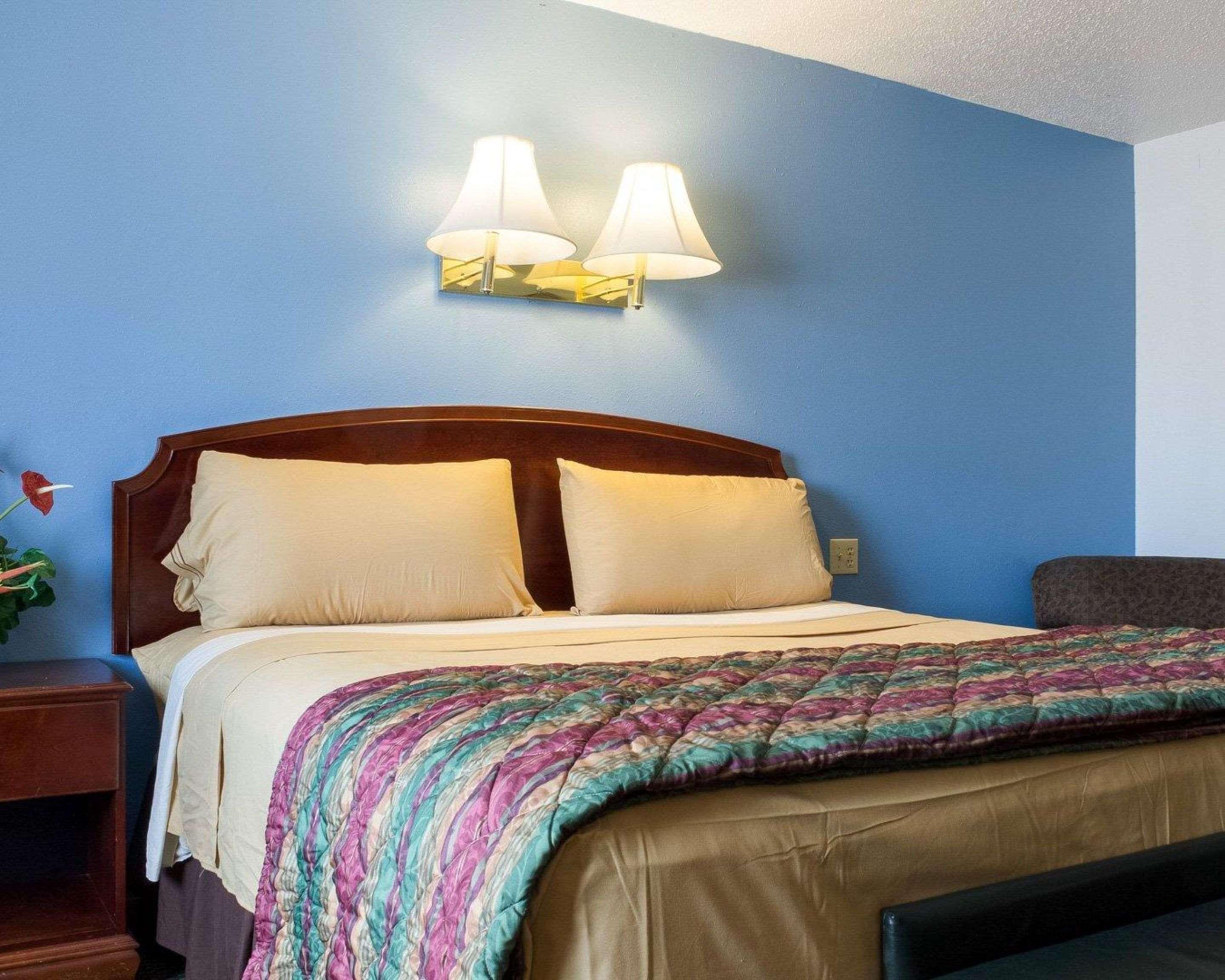 Rodeway Inn West Fargo Luaran gambar