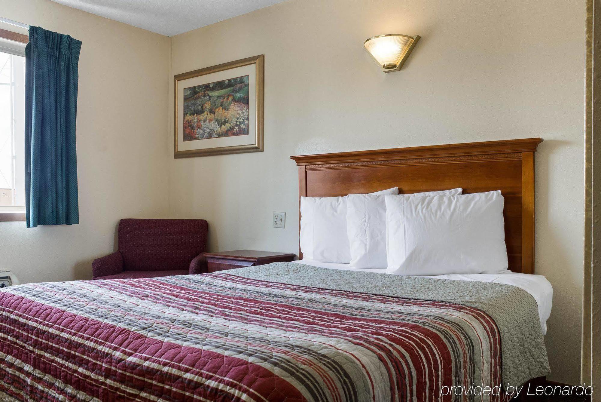 Rodeway Inn West Fargo Luaran gambar
