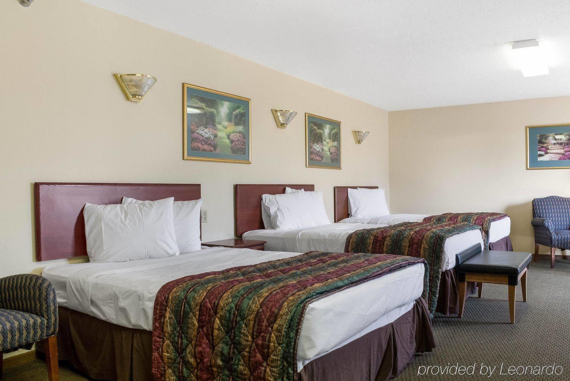 Rodeway Inn West Fargo Luaran gambar